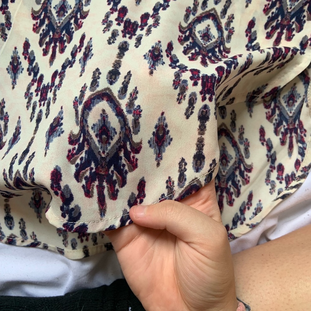 Patterned shirt - Picture 5 of 5